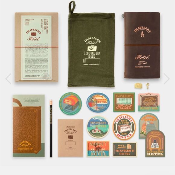 TRAVELER'S COMPANY Traveler's Note Hotel 2022 Limited Set Shipping from … - Picture 1 of 6